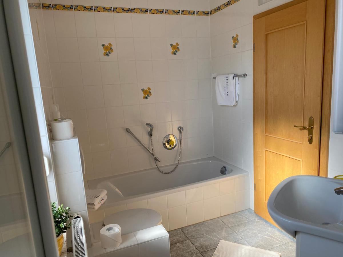 Ferienwohnung Im Vorbachtal ニーダーシュテッテン エクステリア 写真